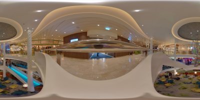Blick ins Atrium neue Mein Schiff 2